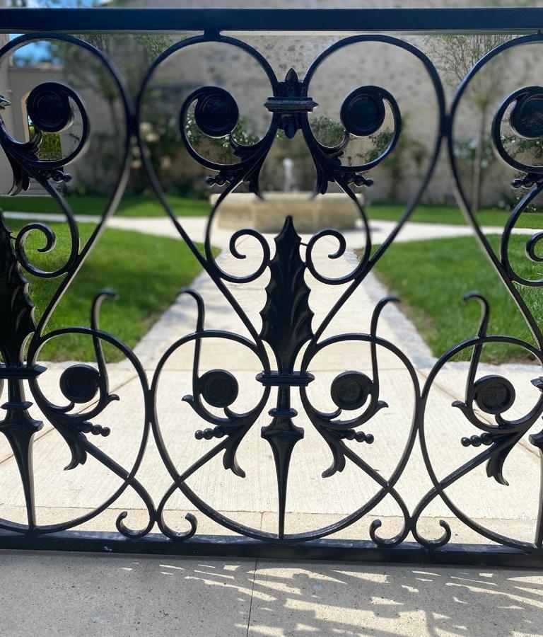 La Maison L'Eperon, Stylish 5 Star Villa Surrounded By Vineyard Near Saint Emilion Vérac Exterior foto